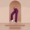Jenny Aido's purple high-waisted wide-leg sweatpants with a waistband design are paired with white sports shoes details Picture